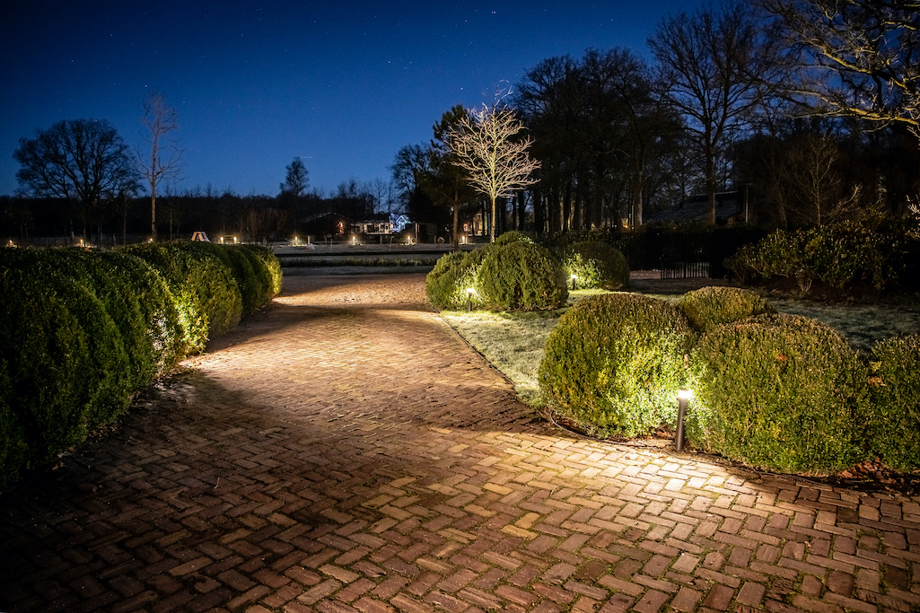 verlichting-tuin-aanleg-weesp