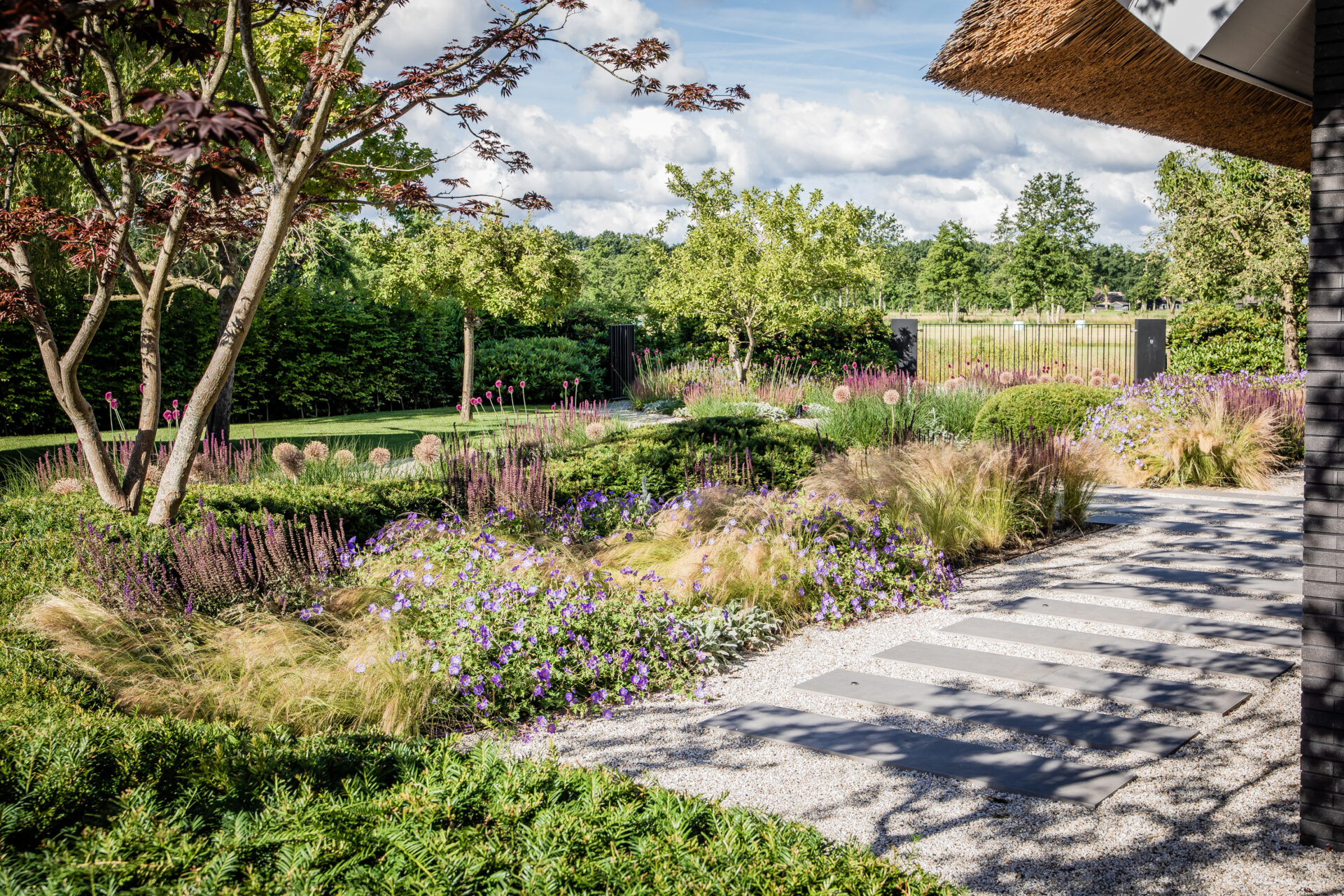 Beplanting landelijke tuin in veluwe